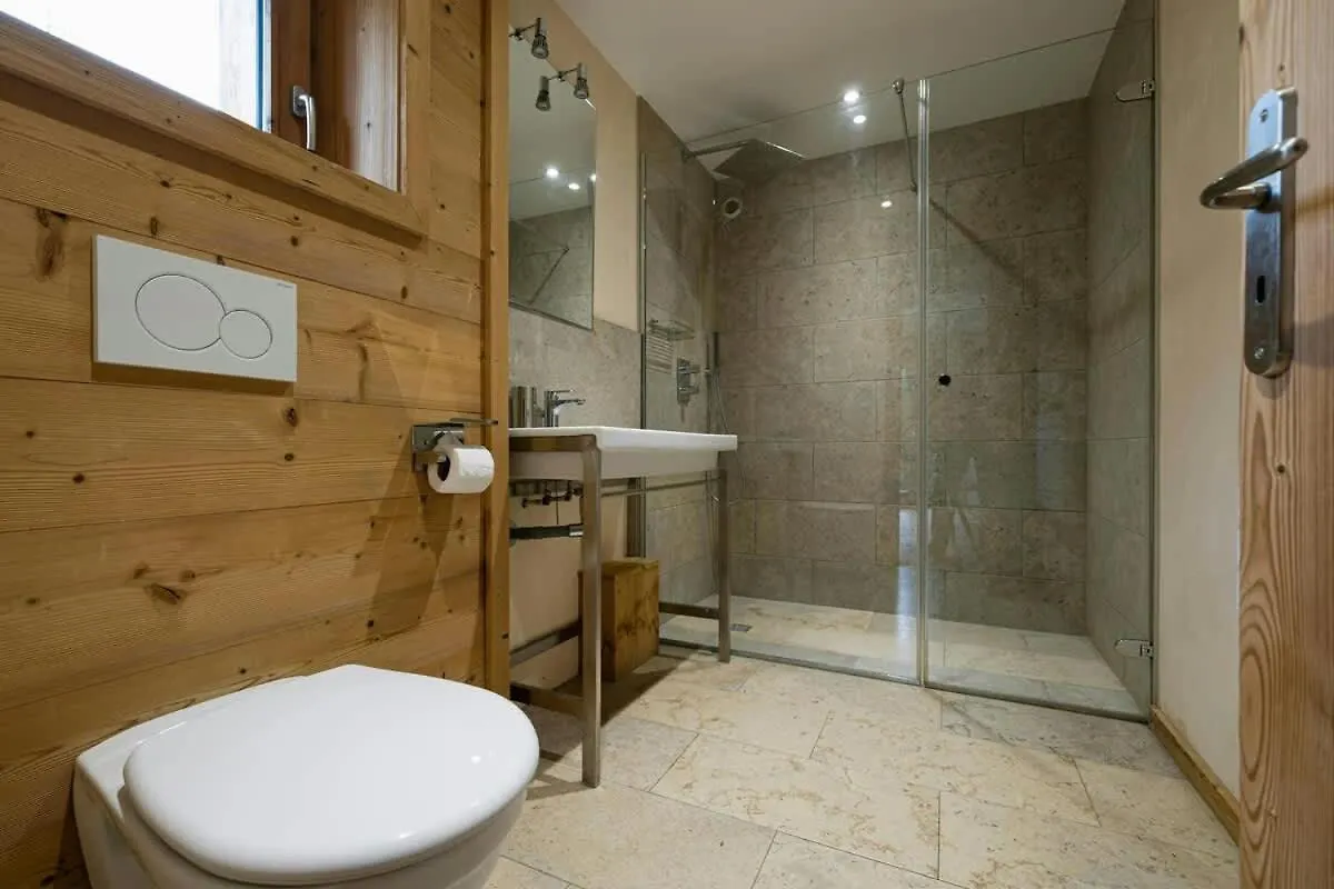 Family Chalet 5 Bdr 5 Bath Games Room Jacuzzi Les Houches