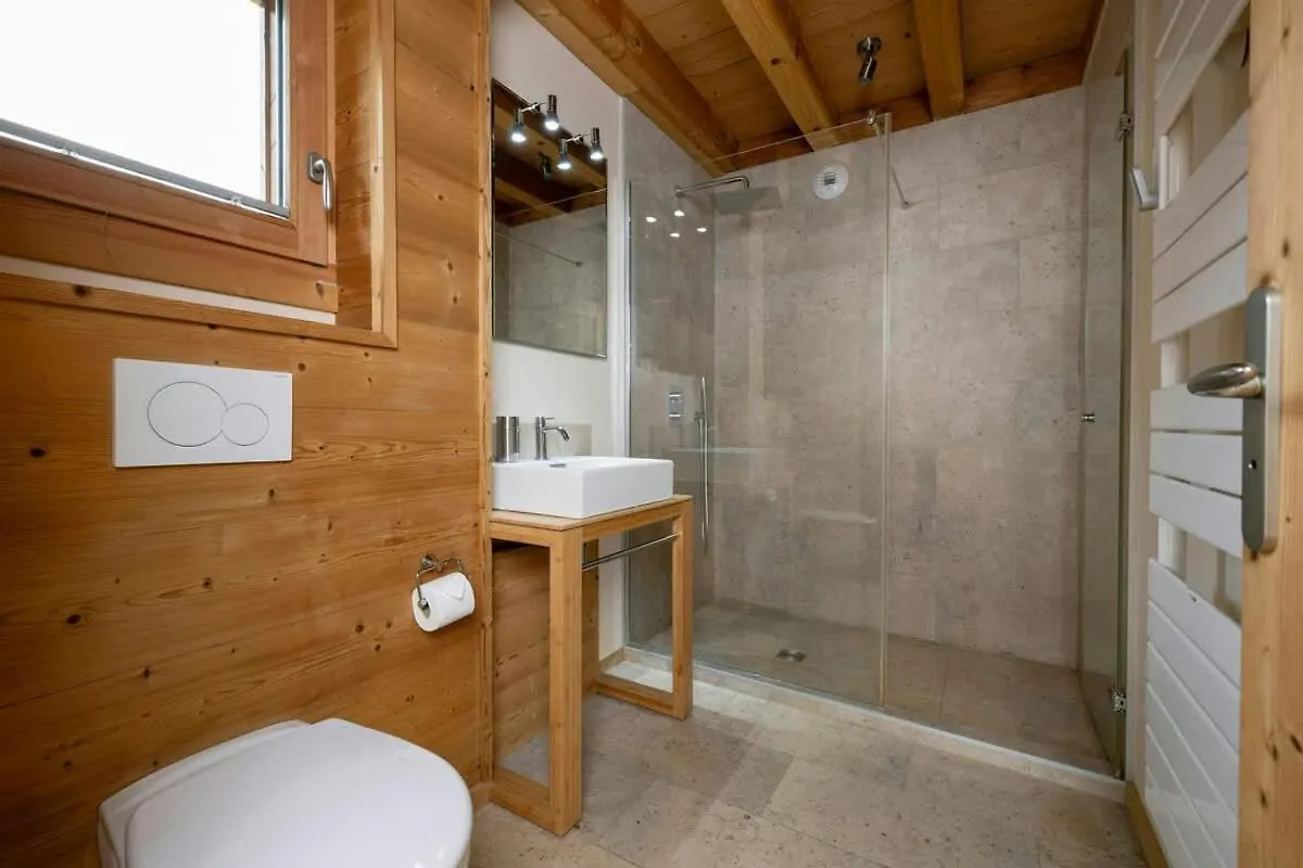 Family Chalet 5 Bdr 5 Bath Games Room Jacuzzi Les Houches